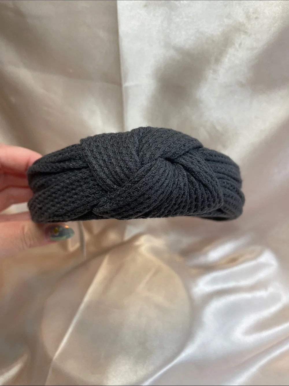 AERIE Knotted Charcoal Gray Padded Headband - NWT